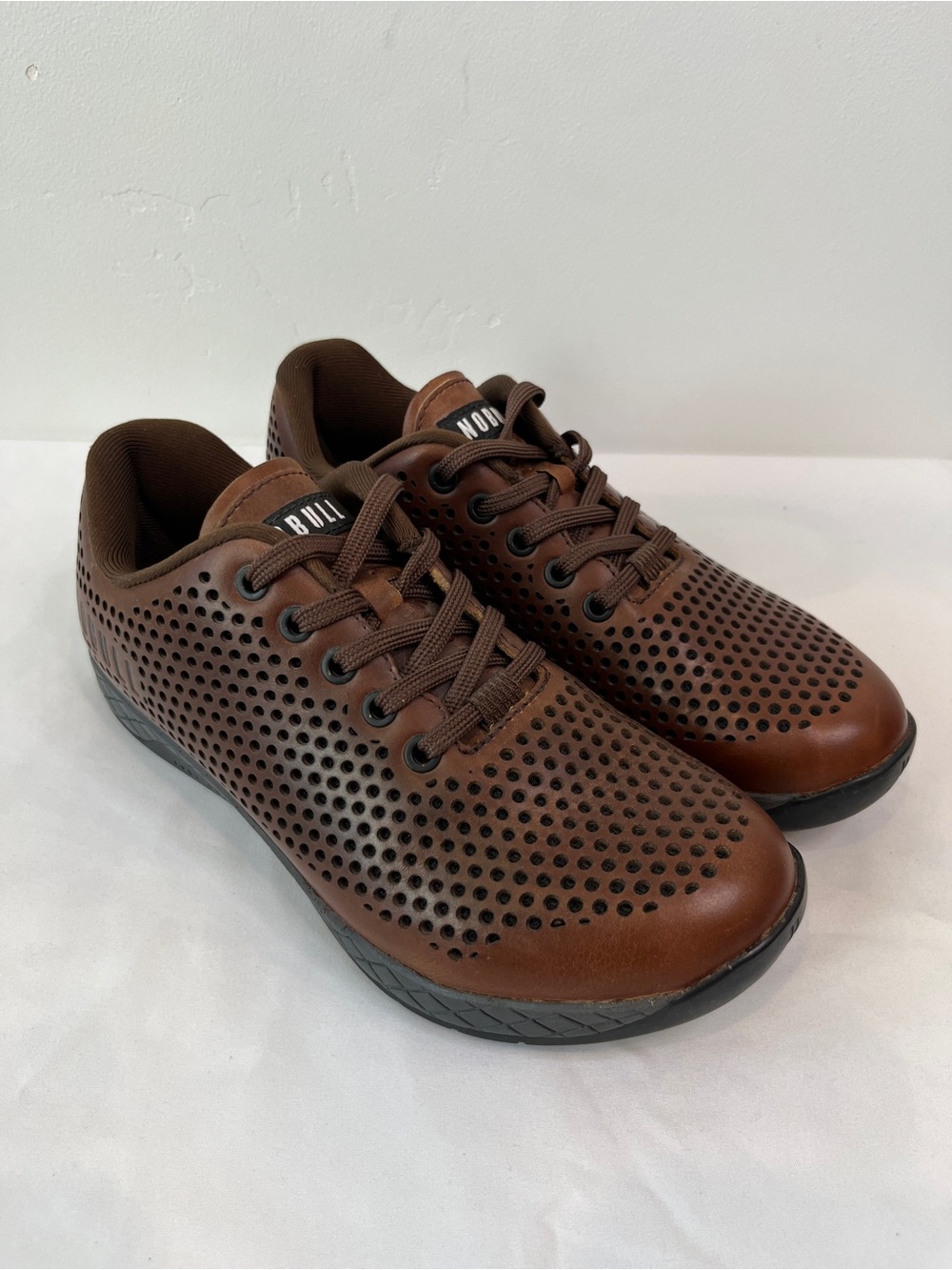 NOBULL Coffee Grey Perforated Leather Trainer Mens 7 Womens 8.5 Cross Training